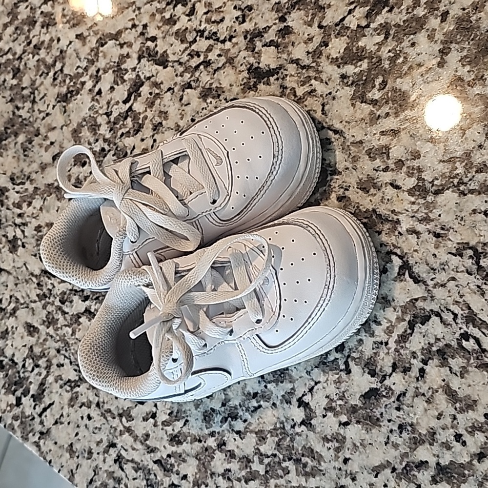 White toddler airforce ones